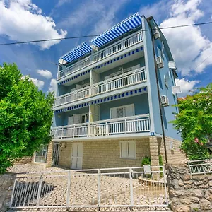 Apartment Podvezanec, Dramalj