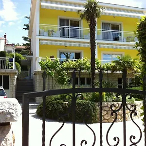 Apartment & Marina, Dramalj